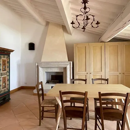 Podere Aurora Apartmán *