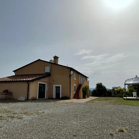 Podere Aurora Apartmán *